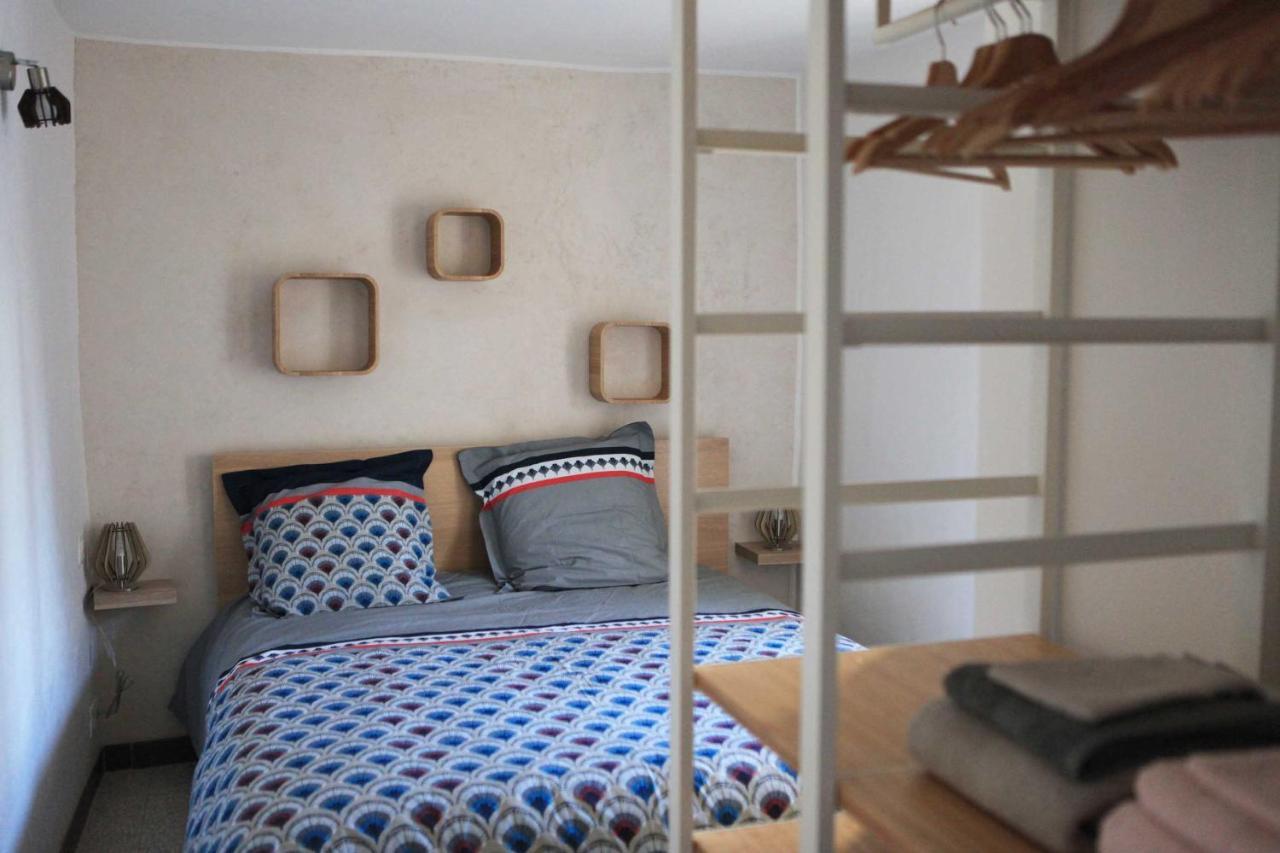 Appartement De Charme - Parc Du Luberon 卡德内 外观 照片